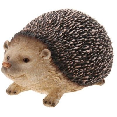 Hedgehog With NUT + Leaf H = 21+22cm