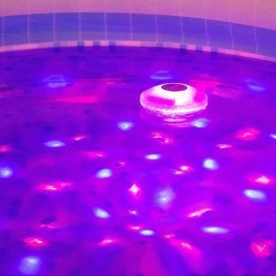 Lampa pentru piscina, Bestway, plutitoare, LED, 4 culori, 3xAA, 14 cm